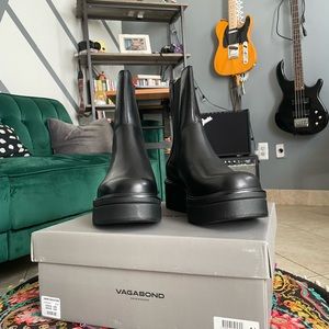 Vagabond Tara boots
